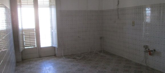 3 rooms Apartment in Licata, Italy No. 87790 8