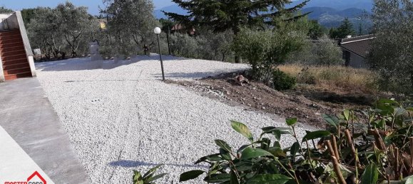 3 Schlafzimmer Villa in Pescosolido, Italy, Nr. 151092 5