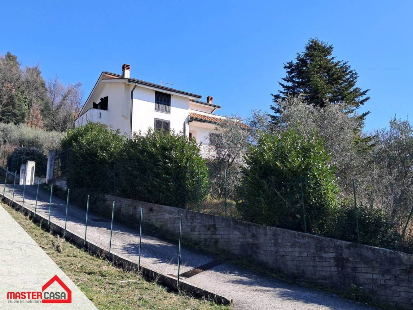 3 Schlafzimmer Villa in Pescosolido, Italy, Nr. 151092