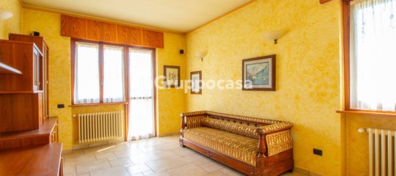 2 bedrooms Villa in Marcallo con Casone, Italy No. 381444 17