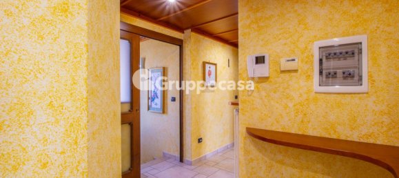 2 bedrooms Villa in Marcallo con Casone, Italy No. 381444 24