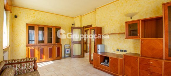 2 bedrooms Villa in Marcallo con Casone, Italy No. 381444 15