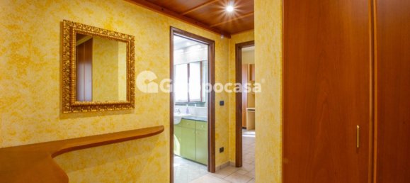 2 bedrooms Villa in Marcallo con Casone, Italy No. 381444 30