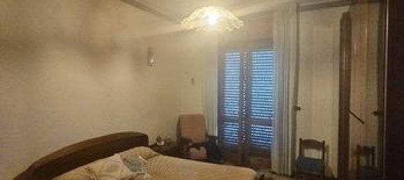 5 rooms Apartment in Piaggine, Italy No. 253886 5