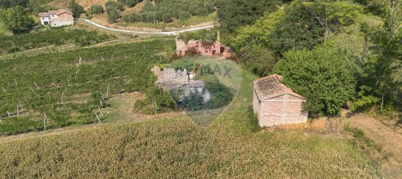 1 room Land in Cupramontana, Italy No. 2443 4