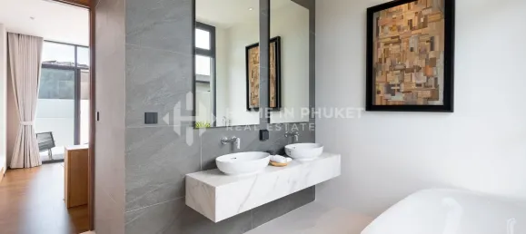 4 bedrooms House for sale in Chalong, Phuket, Southern Thailand, Thailand № 61051 23