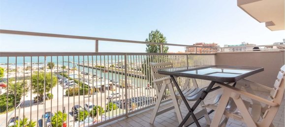 3غرفة شقة في Cattolica, Italy رقم 275403 4