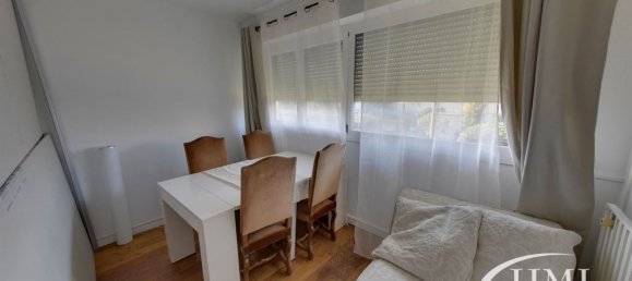 3 bedrooms Apartment in Evry, France No. 166491 3