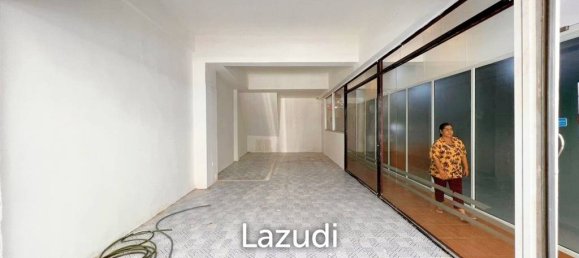 24 bedrooms Commercial property in Pattaya, Thailand No. 16286 2