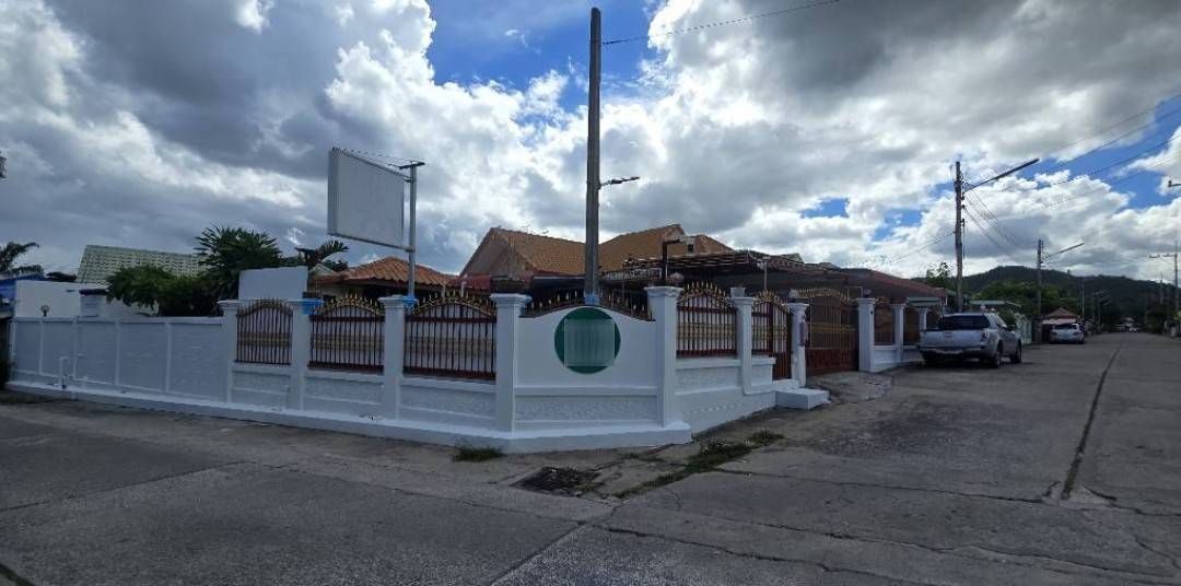 6 chambres Maison à Hua Hin, Thailand No. 68058