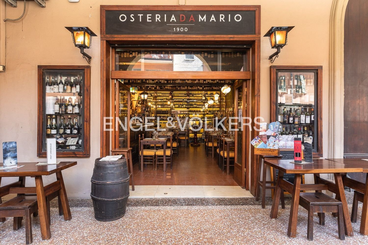  عقار تجاري في Bologna, Italy 56متر مربع رقم 351471