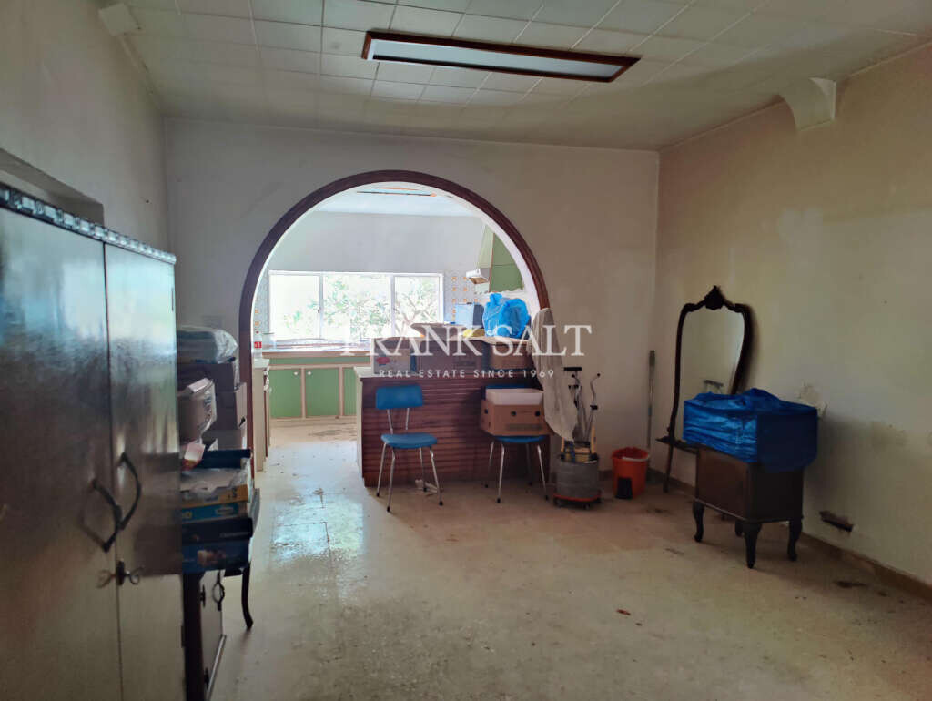 Maison à Birkirkara, Malta 443m² No. 1339