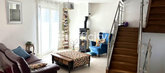 4 bedrooms House in L'Horme, France No. 331907 4