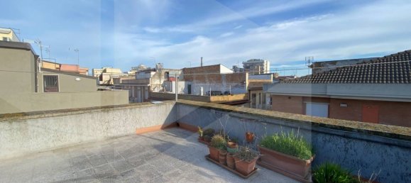 5 rooms House in San Severo, Italy No. 18933 18