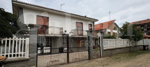 5 غرف نوم فيلا في Alpignano, Italy رقم 294741 5