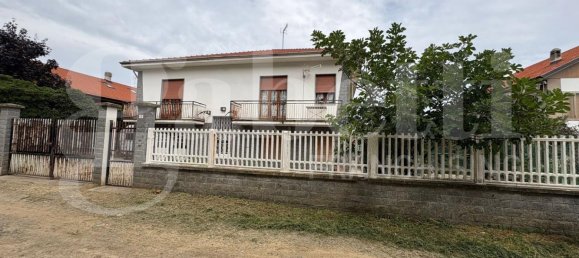 5 غرف نوم فيلا في Alpignano, Italy رقم 294741 3