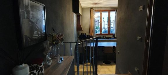 Apartamento de 3 habitaciónes en Florence, Italy No. 32963 35
