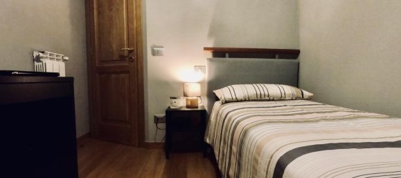 Apartamento de 3 habitaciónes en Florence, Italy No. 32963 9