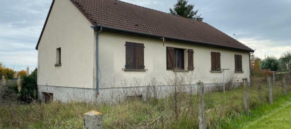 4 bedrooms House in Beffes, France No. 97294 2