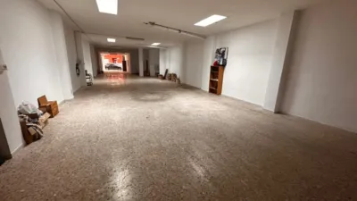 2 Schlafzimmer Gewerbliche Immobilie in Onda, Spain, Nr. 101940