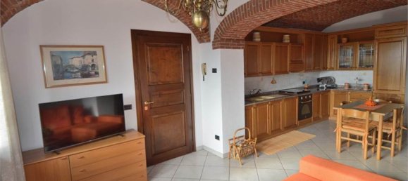 3 bedrooms House in Gemonio, Italy No. 109614 28