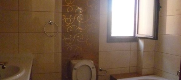 4 bedrooms Property in Kalyvia Thorikou, Greece No. 5235 11