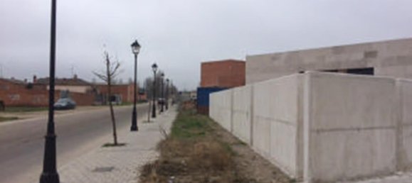 Terreno en Laguna de Duero, Spain 2041 m² No. 27457 6