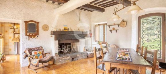 4 bedrooms House in Parrano, Italy No. 234776 14