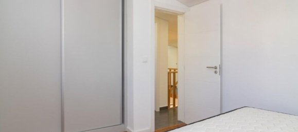 3 bedrooms Duplex in Lisbon, Portugal No. 130393 21