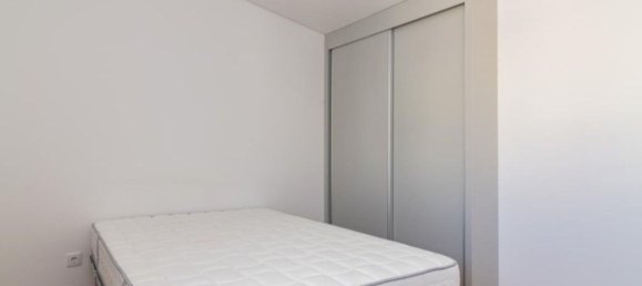 3 bedrooms Duplex in Lisbon, Portugal No. 130393 19