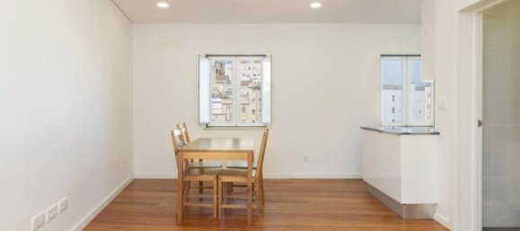 3 bedrooms Duplex in Lisbon, Portugal No. 130393 6