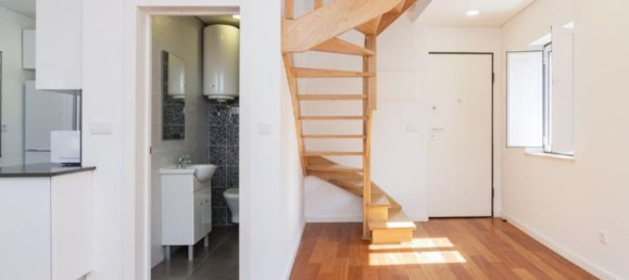 3 bedrooms Duplex in Lisbon, Portugal No. 130393 13