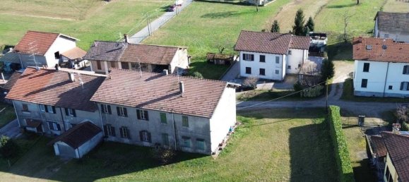 6-Zimmer Haus in Angera, Italy, Nr. 151546 3