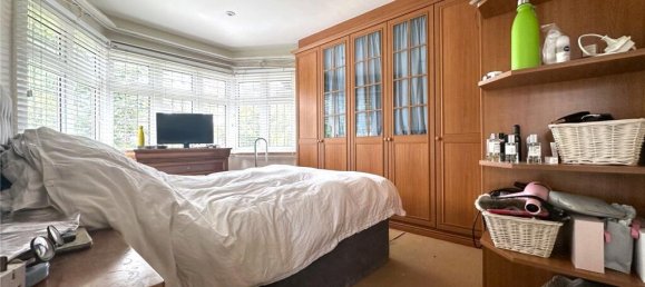 4 bedrooms House in New Barnet, United Kingdom No. 6476 7