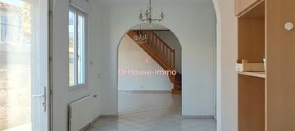 Casa T3 em Rochefort, France N.º 106264 3