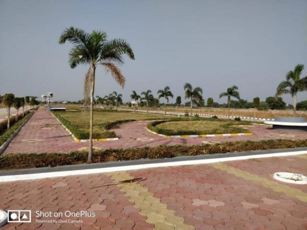 Grundstück in Indore, India, Nr. 30138