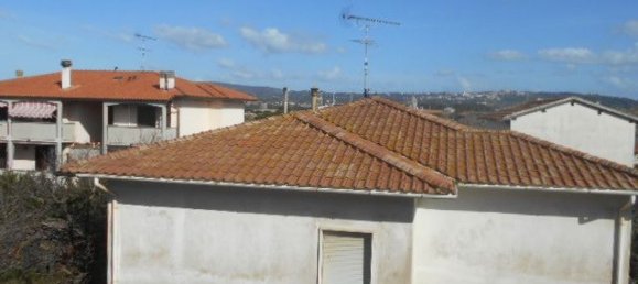 4 rooms Apartment in Rosignano Marittimo, Italy No. 40005 7