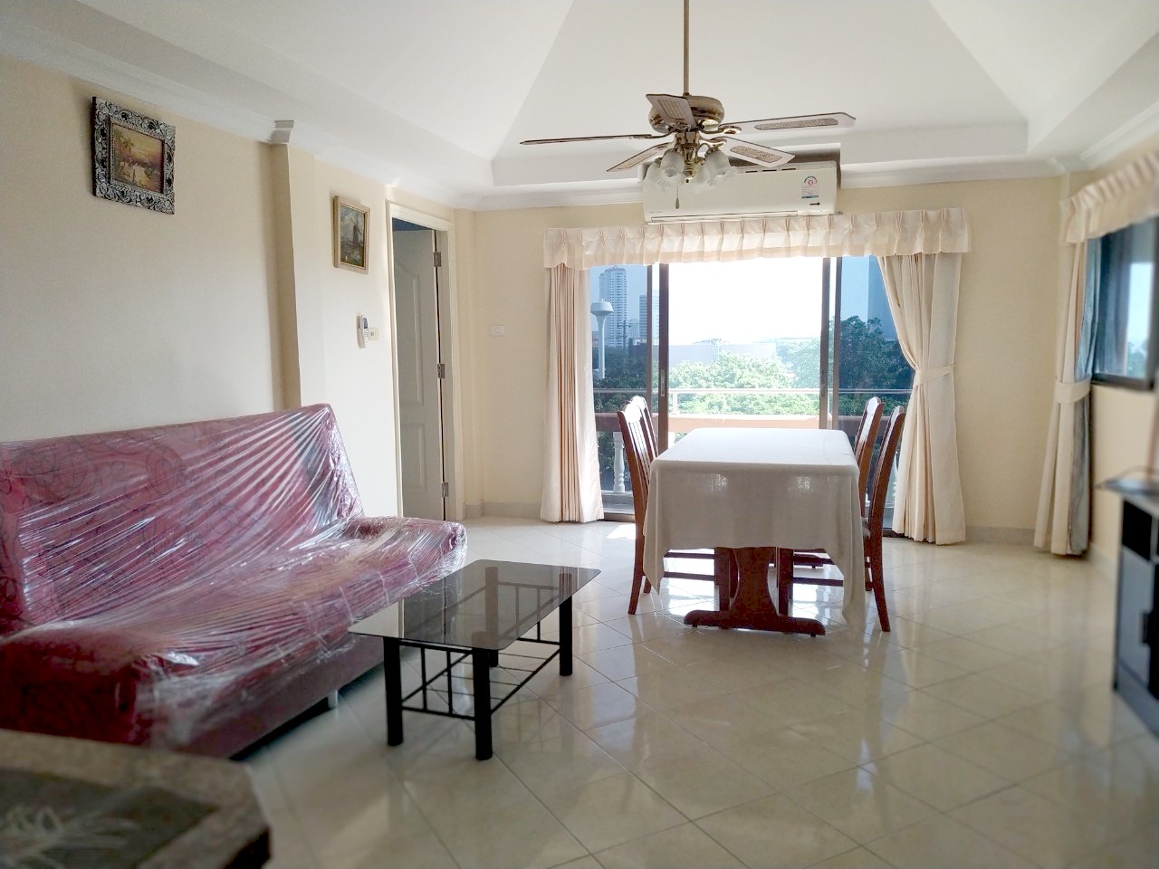 Apartamento com 2 quartos em condomínio em Pattaya, Thailand N.º 319