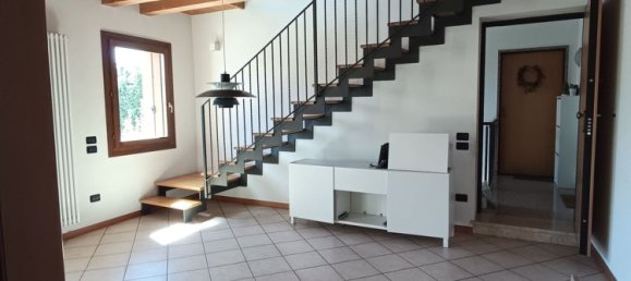 4 bedrooms Apartment in Marano Vicentino, Italy No. 315309 17