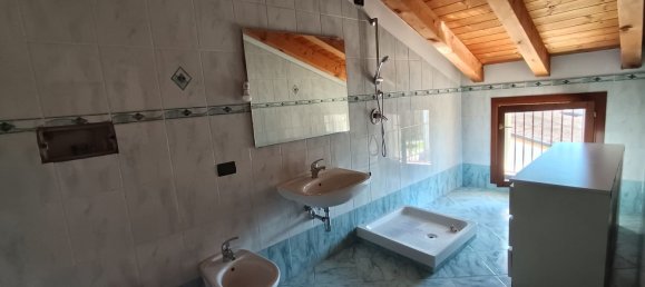 4 bedrooms Apartment in Marano Vicentino, Italy No. 315309 6