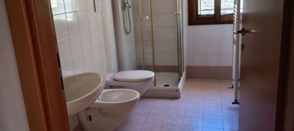 4 bedrooms Apartment in Marano Vicentino, Italy No. 315309 24