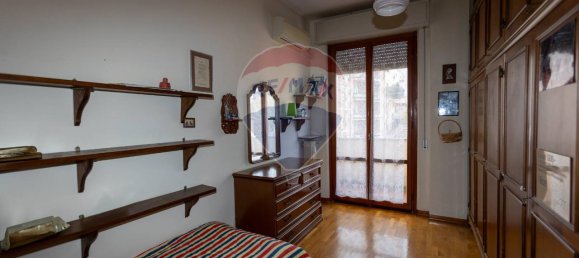 10 rooms Apartment in Jesi, Italy No. 9392 11