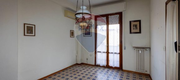10 rooms Apartment in Jesi, Italy No. 9392 4