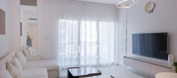 Studio in Dubai, UAE No. 113069 14