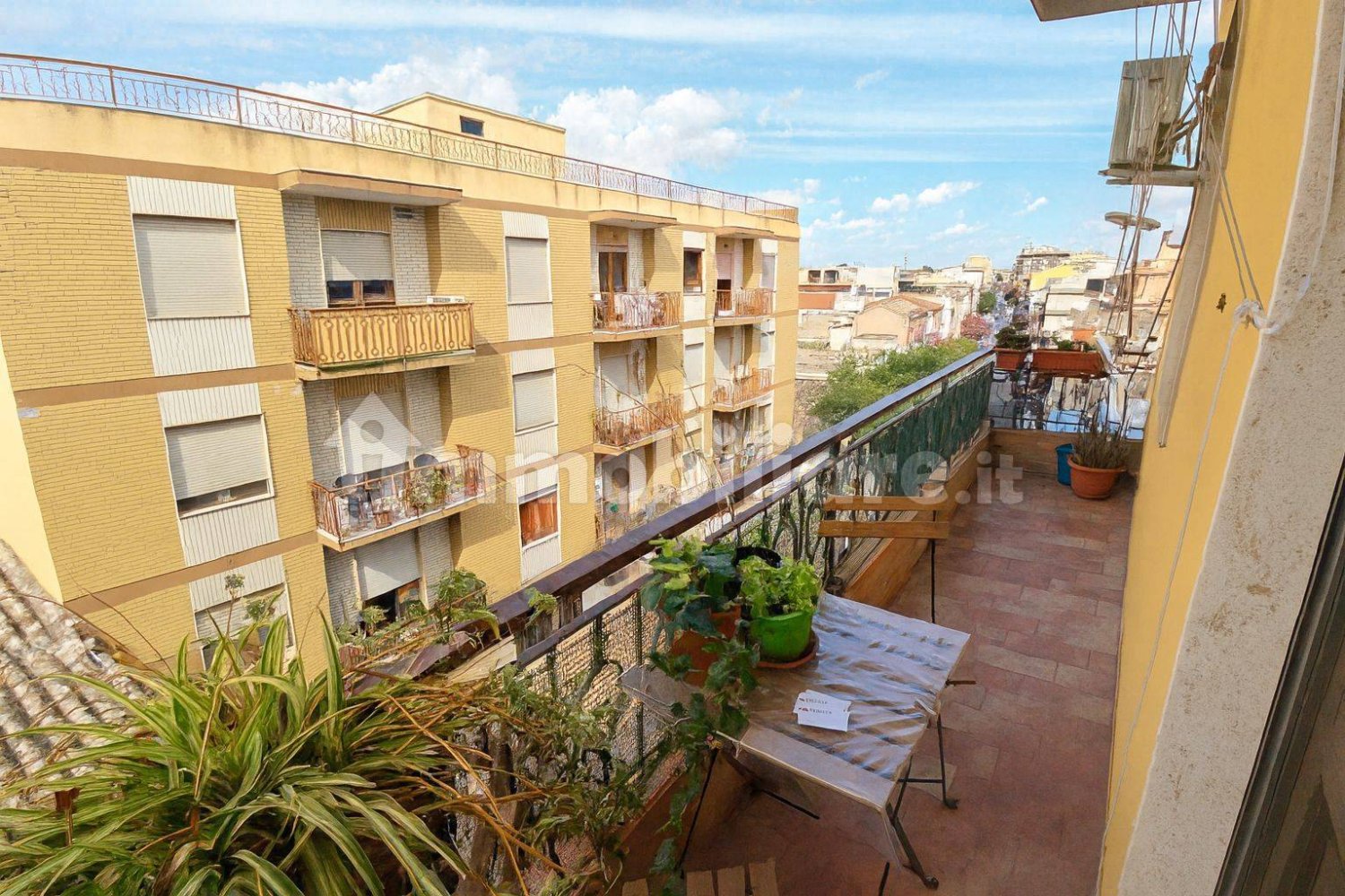 Apartamento T2 em Quartu Sant'Elena, Italy N.º 339159