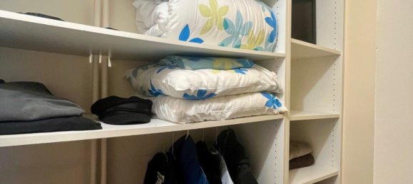 Studio in Paris, France No. 172546 4