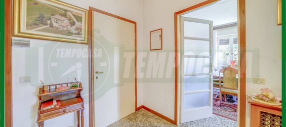 5 bedrooms Villa in Besozzo, Italy No. 165716 13
