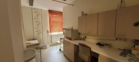 Здание с 12 комнатами в Фогтланд, Германия № 16577 5