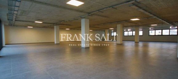  مكتب في Ta' Xbiex, Malta 3000متر مربع رقم 12278 9