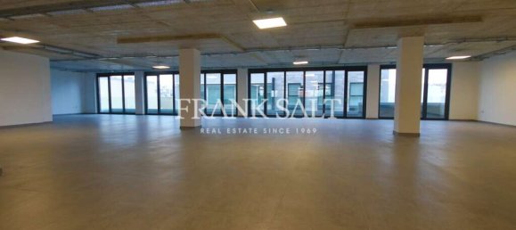  مكتب في Ta' Xbiex, Malta 3000متر مربع رقم 12278 4